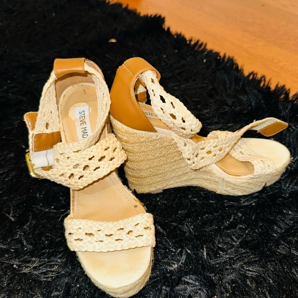 used - Picture 3 of 7